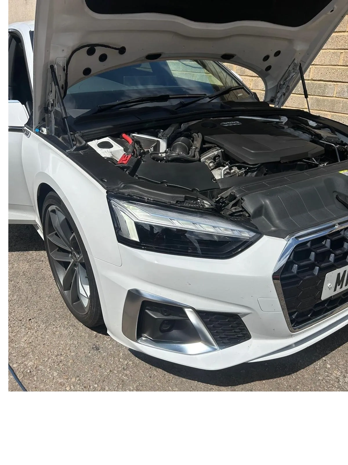 Specialist automotive programming and retrofitting work